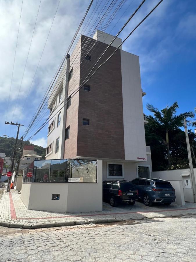 Residencial Yuema Leilighet Bombinhas Eksteriør bilde